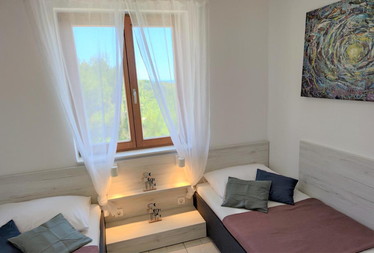Apartments Riba Вис Экстерьер фото