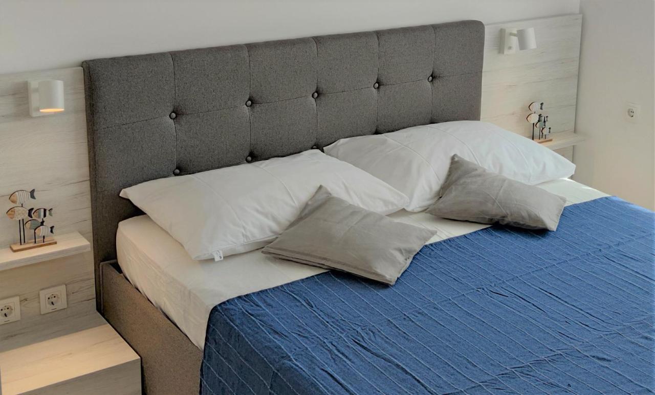 Apartments Riba Вис Экстерьер фото