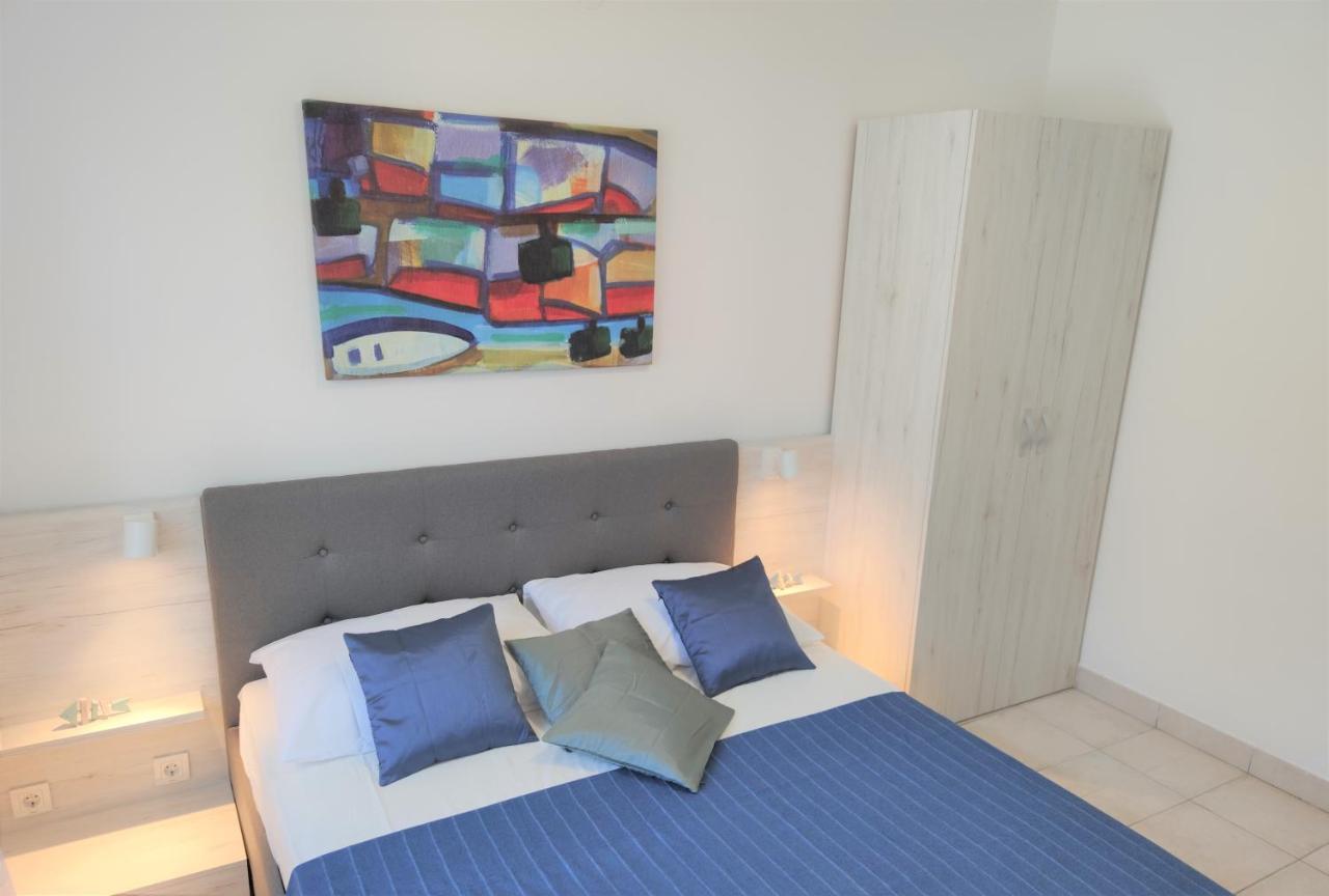 Apartments Riba Вис Экстерьер фото