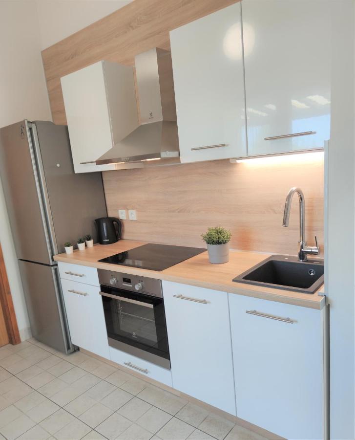 Apartments Riba Вис Экстерьер фото