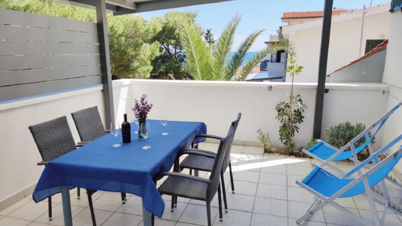Apartments Riba Вис Экстерьер фото