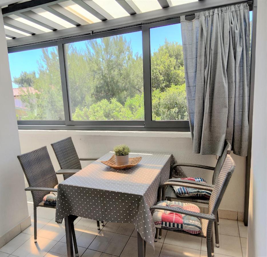 Apartments Riba Вис Номер фото