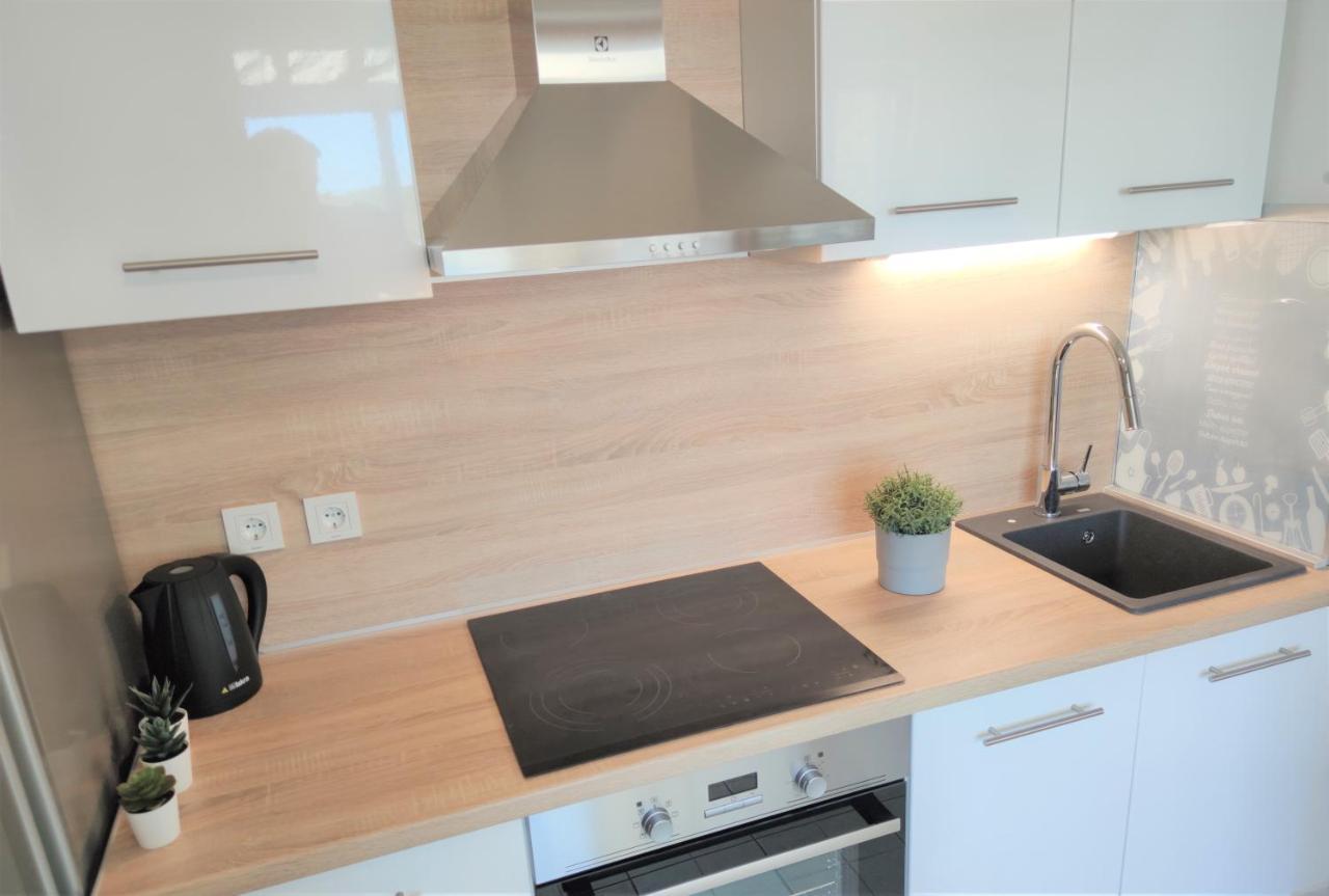 Apartments Riba Вис Номер фото